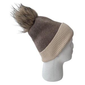 Anthropologie Norla Canada tan knitted pompom beanie
